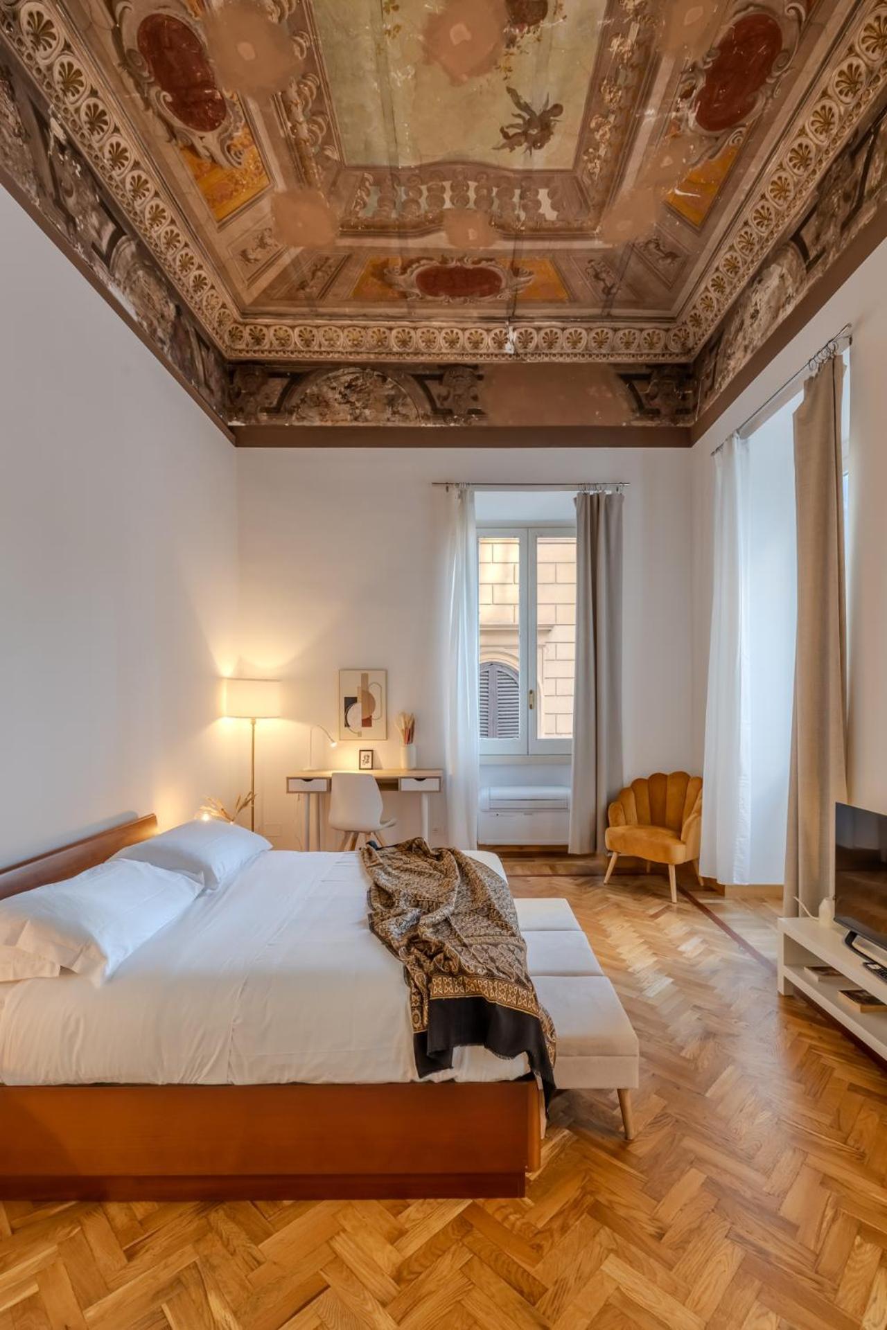 Appartamento Storico In Zona Barberini Rome Exterior photo
